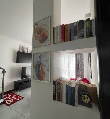 Cremona Appartement | New Apartment a Stone's Throw from the Fair
