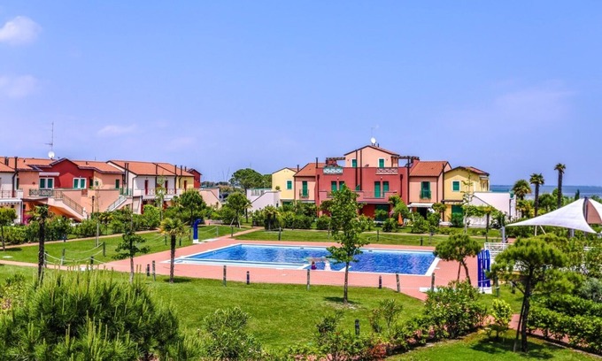 Aprilia Marittima Appartement | Nouveau Appartement Lignano - Aprilia avec vue et piscine océan