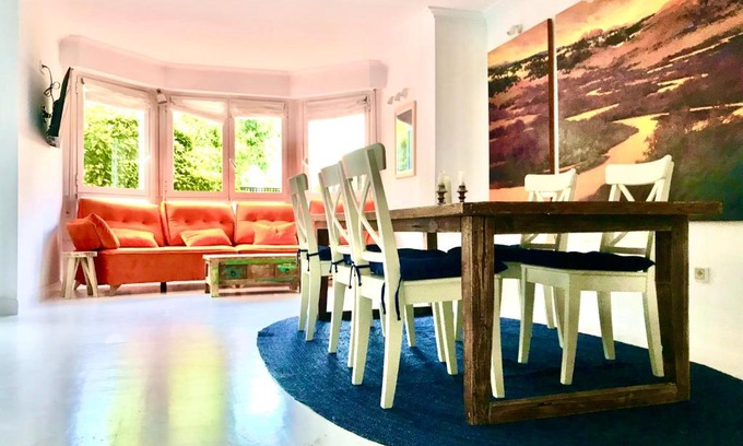 Antiguo Appartement | NEW Apartment & Terrace. Steps to Ondarreta Beach
