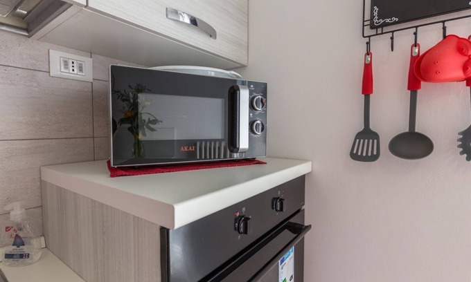 Gallaratese Appartement | NOUVEAU! Appartement T3 X6 avec WIFI, métro M1!