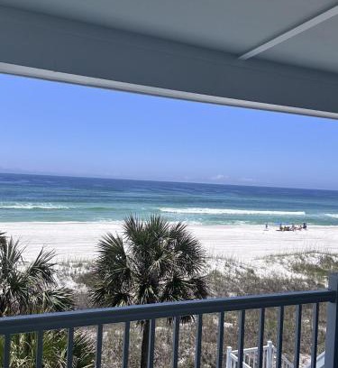 Sunnyside Maison | New Balcony at The Shores 101! Beach Front Townhouse! Gulf View Property!