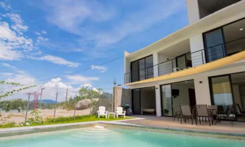 Tequesquitengo Appartement | New Bamboo Kuri Pool and Fun