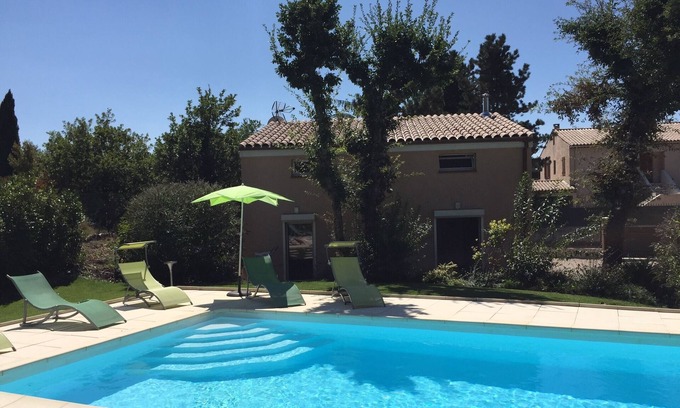 Saint-Vallier-de-Thiey Maison | Villa sur équipée avec piscine chauffée - Liberté - Sécurité pour 4/6 personnes