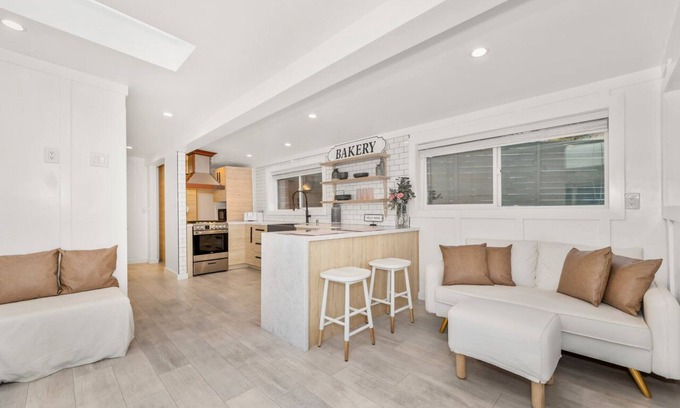 Fire Mountain Appartement | New Beach Apartment w/ Yard