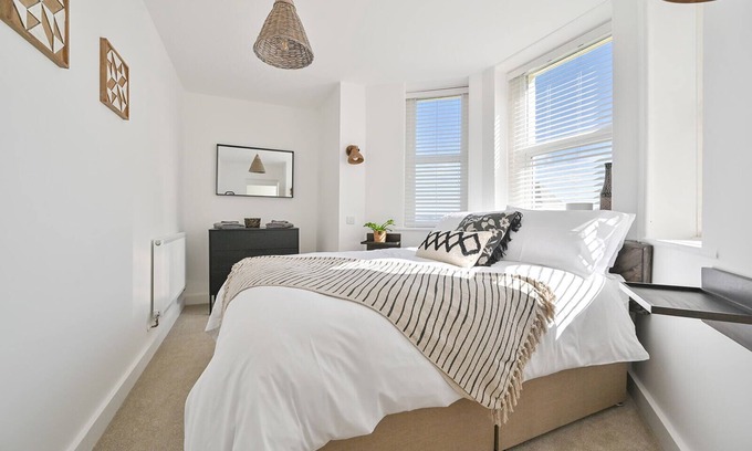 Westward Ho Appartement | NEW! Beach vibe - walk to Westward Ho!