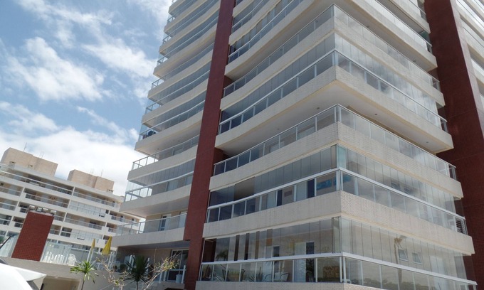 Indaia Appartement | Nouvel appartement sur la plage, les pieds dans le sable!
