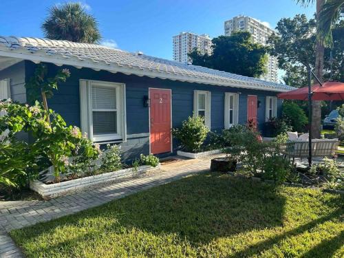 Pompano Beach Appartement | New & Blue - 2 blocks to the beach