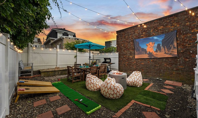East Somerville Maison | New! Boston Backyard Oasis GameRoom Min to T