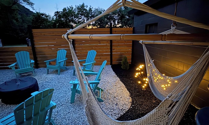 Wabasha Maison | NEW Build Home with Outdoor Oasis | Game Room | Bunkroom