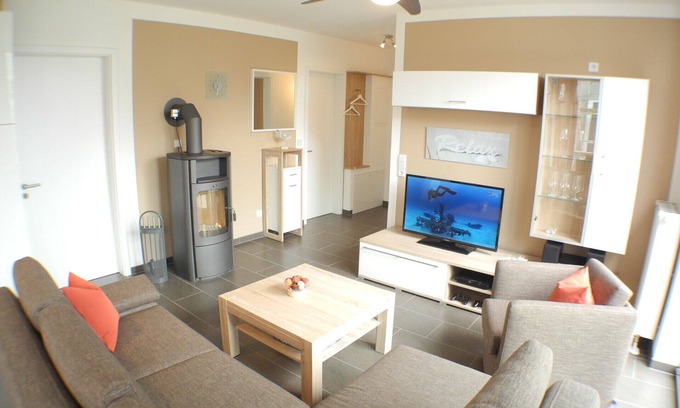 Grossenbrode Appartement | Nouvelle construction "Coastal Magic 18" avec vue sur la mer, balcon ensoleillé, chaise de plage