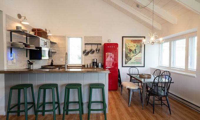 Denver Maison | NEW Catskills 3-Bedroom Dreamy Home with Panoramic View
