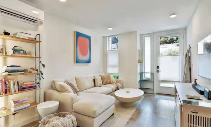Broadway Maison | NEW! Chic Capitol Hill Townhome w/Views, Walkable