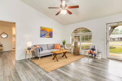 Navarre Maison | New! Close To Beach, Cozy, New beds & Family Friendly