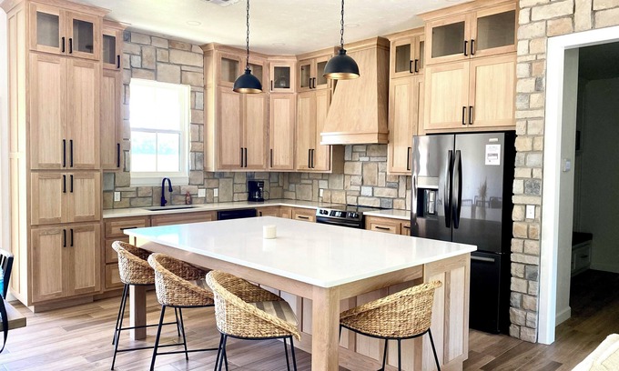 Hoyt Maison | New Construction! Near Evergreen Marina and Eufaula Dam.