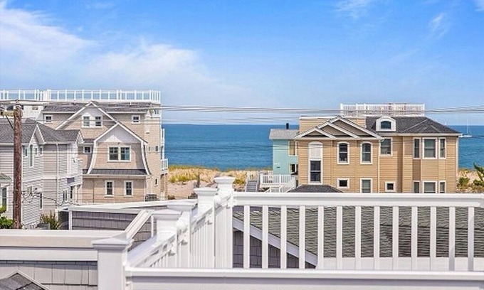 North Beach Maison | New Construction Ocean+ bay views 5-BR house in LBI Beach Haven - North Beach