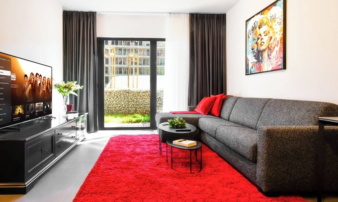 Vitosha District Copropriété | Dedicated Parking with EV Charger - High End Amenities - Private Yard - Dedicated Work Desk