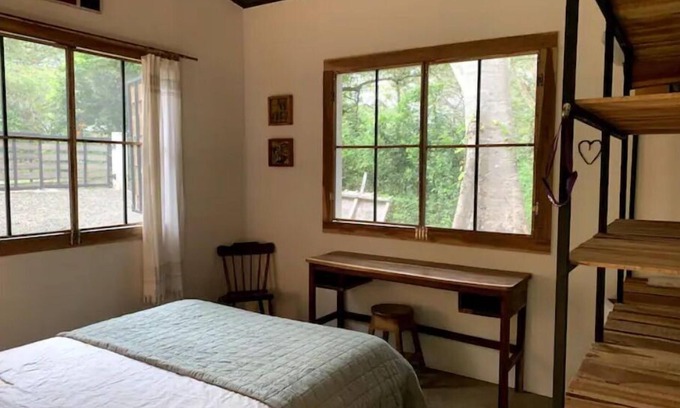 Playa Negra Cabine | New, El Chic Shack, Rustic yet Comfy walk to Negra
