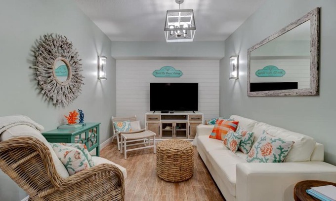 Daytona Beach Shores Appartement | New Elegance-on-the-Oceanfront