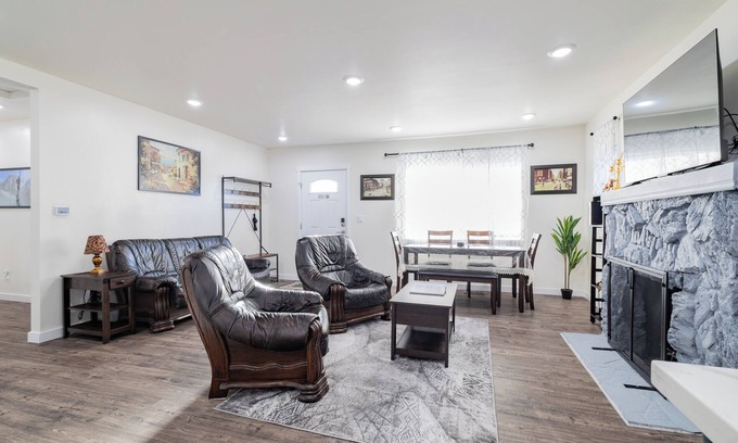 Normandy Park Maison | New Full Remodel Normandy Park