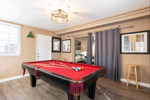 Tennyson - Alquire Maison | New Gateway to SFO - King Bed - BART 10 min walk