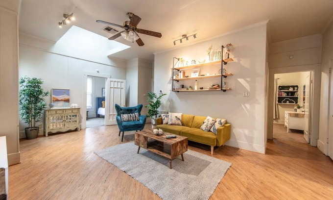 Austin Ave. Maison | New Gathering Place on Columbus