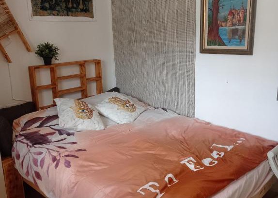 Haifa Maison | NEW! Great Location! Vibrant Downtown, Talpiot Market, Flea Market, Carmel Beach, close to everywhere