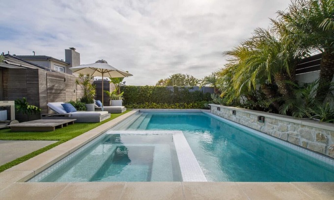 Sunset Park Maison | NEW! Hilltop Coastal Oasis: Luxury Pool & Spa