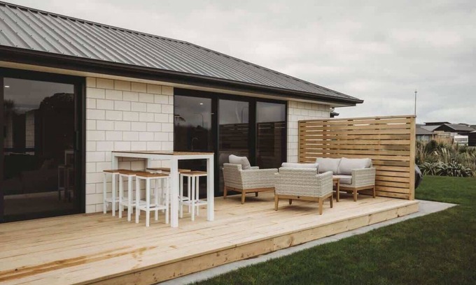 Bell Block Maison | New Holiday Home with Mt Taranaki Views
