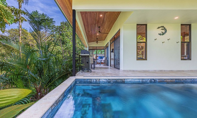 Ballena Maison | New House In The Jungle With Pool & Oceanview!