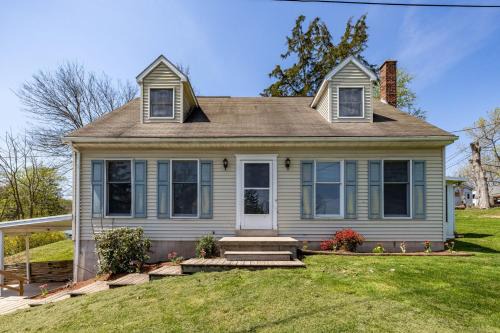 Mifflinburg Maison | New House within Campground