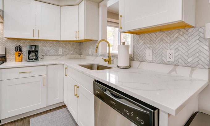 Ocean Acres Maison | New Jersey Vacation Rental ~ 10 Mi to the Coast!