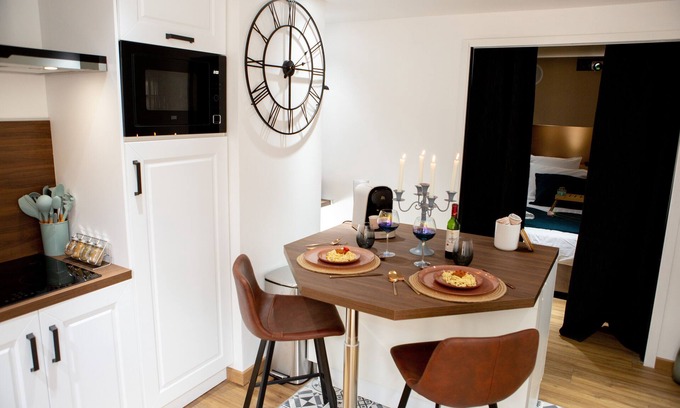 Tourlaville Appartement | ★ Nouveauté ★ L'instant Passion ★ Love room ★ Balnéo