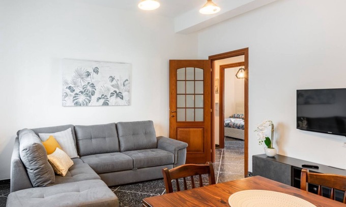 La Spezia Appartement | NEW! La Spezia Modern & Central Apartment x6