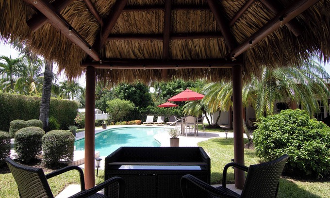 Lake Ida Shores Maison | *New* Lake Ida Oasis | Hot Tub & Tiki Bar
