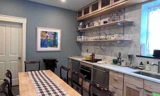 Lewisburg Cottage | Daisy Cottage an eclectic retreat in the heart of Historic Downtown Lewisburg.