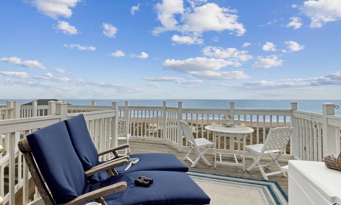 Ocean Cay Copropriété | New Listing | Ocean Front | Penthouse | Spectacular Views from Third Floor Deck | Steps to Beach