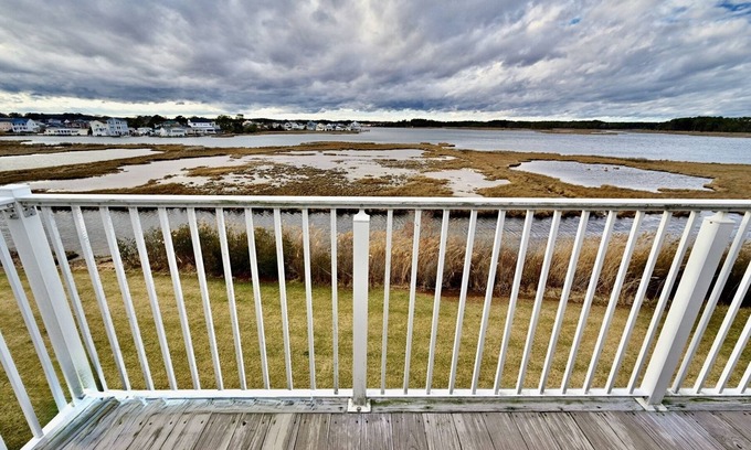 Selbyville Villa | New Listing - Pet Friendly - Waterfront at Bayville Shores w Panormaic Bay Views