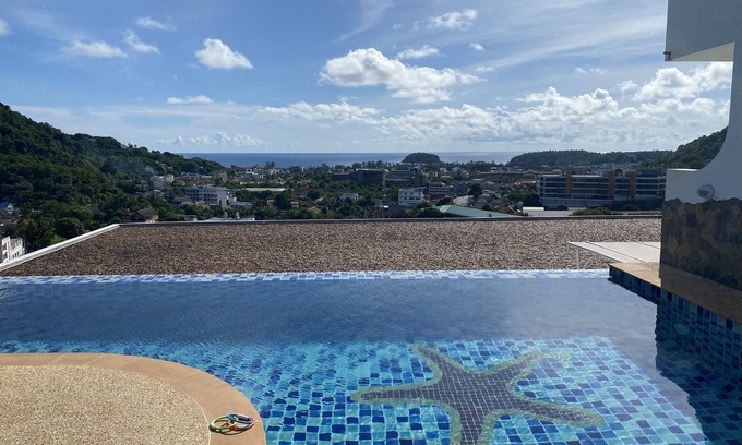 Karon Appartement | New luxury sea-view apartment in 5 min drive from beach!
