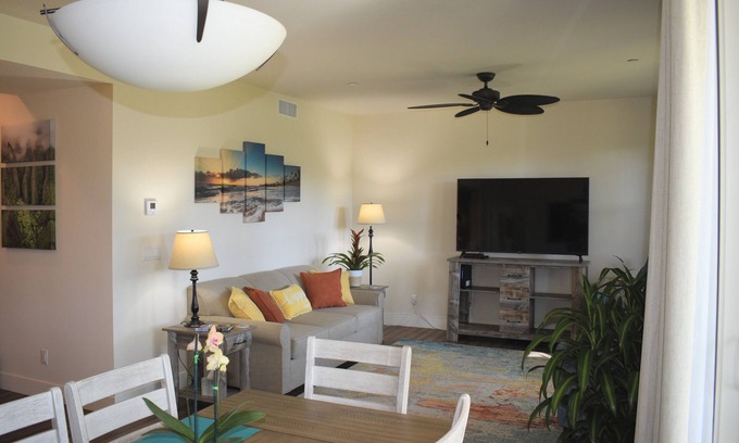 Poipu Copropriété | New Luxury Tropical Condo with AC on Kauai's Prestigeous South Shore