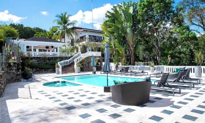Pedro Brand Maison | NEW - Luxury Villa Camila +Private Cook +Pool + BBQ