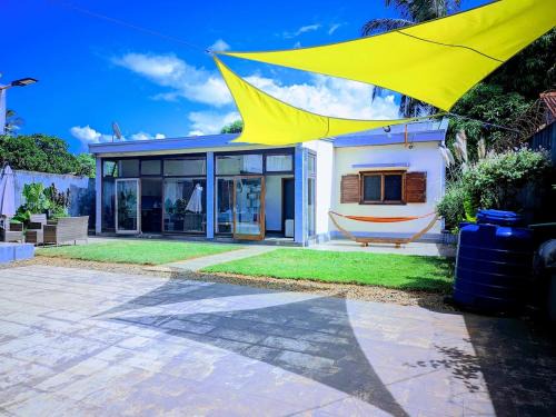 Manakara Maison | NEW - Maison Lisy - 10 min walk to beach