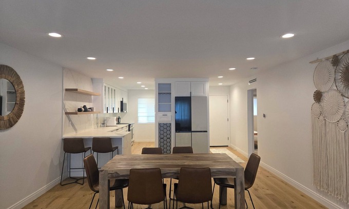 Verdugo Woodlands Copropriété | NEW - Majestic Gateway in Glendale - 2BD - best of LA