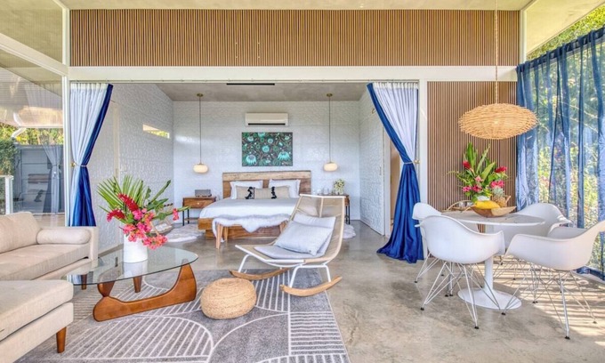 Bouvet Island Appartement | NEW! Mid-Century Luxury Casita Oceanview!
