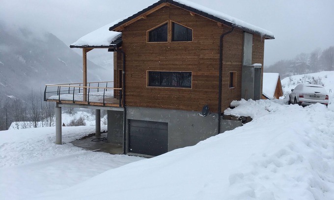 Ignaux Chalet De Ski | CHALET MODERNE NEUF VALEE D'AX LES THERMES