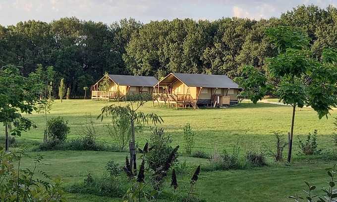 Saint-Cassien Location De VR | NEW Monpazier Glamping safari tent family site Experience the great outdoors