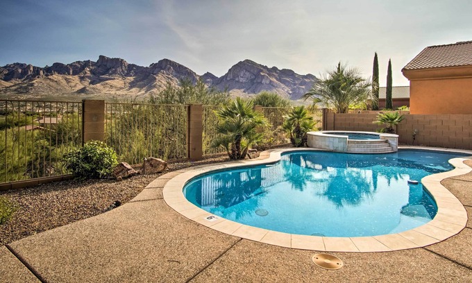 Oro Valley Maison | NEW! Oro Valley Oasis < 3 Mi to Golfing & Trails!