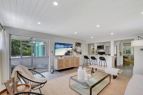 Parker Ridge Maison | NEW Paradise Palm Bungalow 4 bed 2 bath with Heated Pool
