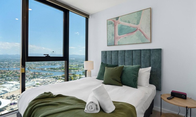 Broadbeach Appartement | NEW Partial Ocean View Broadbeach 2BR *Pool/Gym*