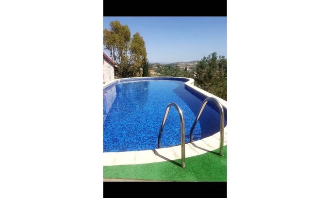 Stroumpi Maison | New Private Swimming pool and hot tub Villa