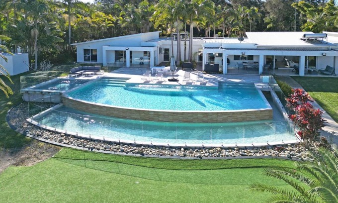 Dora Creek Maison | new property Lake Palm Luxury Resort Estate